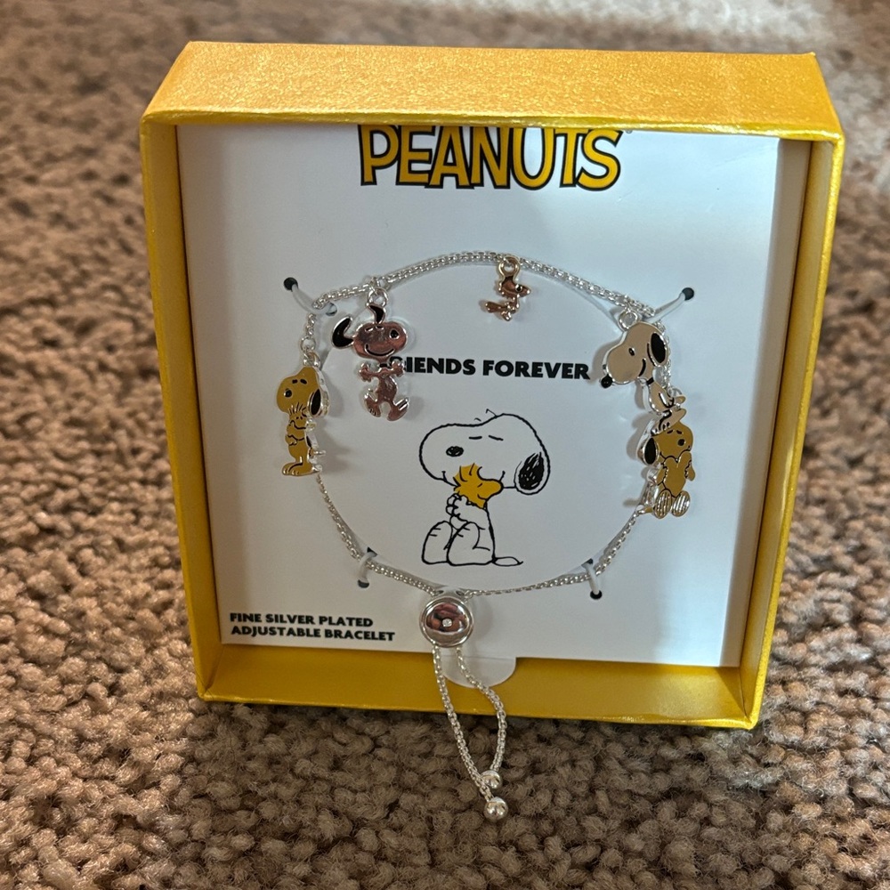 Peanuts Silver Charm Bracelet with Characters - Picture 3 of 10